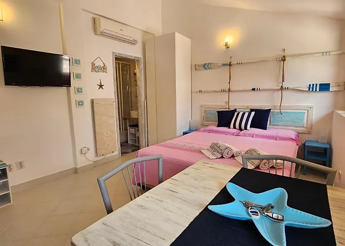 Studio Mare Fuori With Terrace