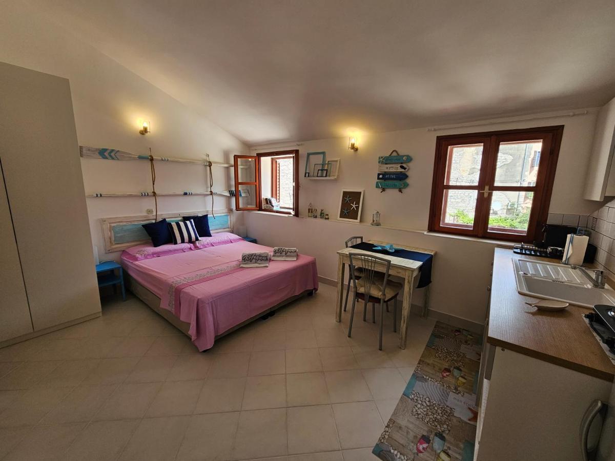 Mare Fuori With Terrace * Rovinj